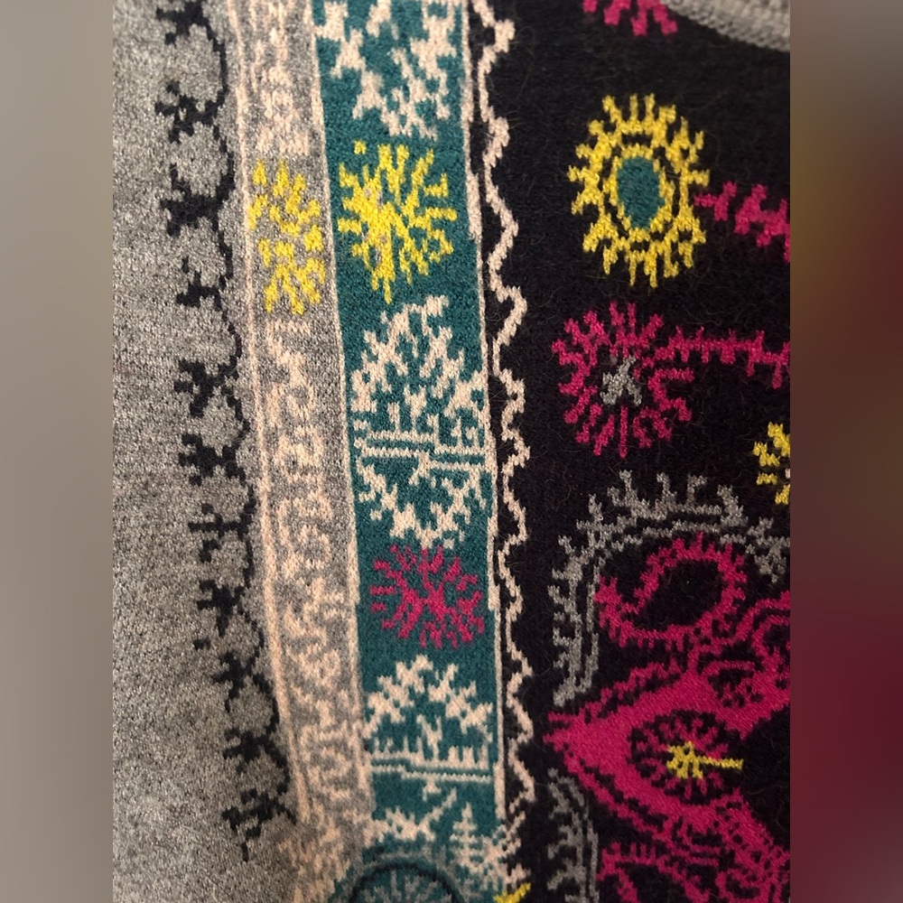 Akemi + Kin Sweater Dress size S - Picture 3 of 4